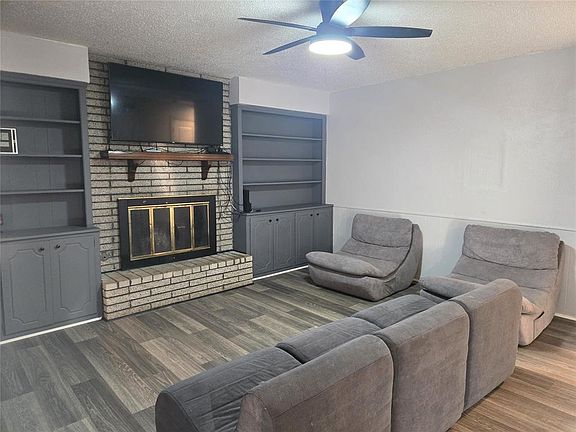 4th image of 4205 Corbett Dr