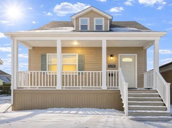 21912 Lakeview St, Saint Clair Shores, MI 48080