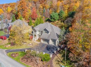 350 Deer Ridge Ln, Champion, PA 15622