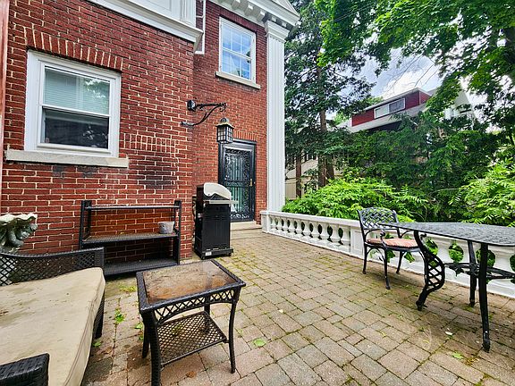 3rd image of 1200 East Ave #1
