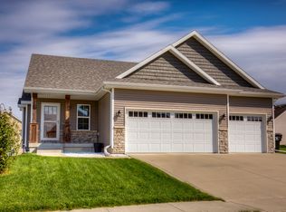 941 S 16th St, Adel, IA 50003