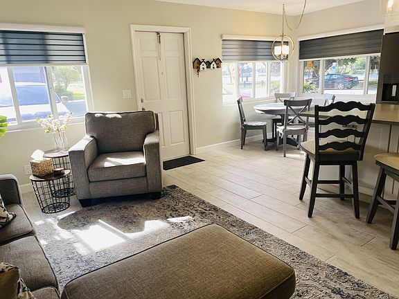 5th image of 2920 Lake Osborne Dr #101