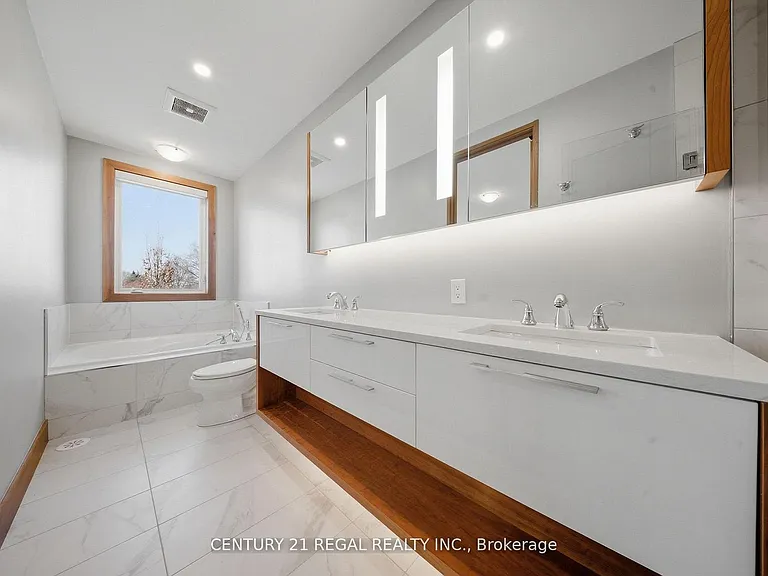 28A 21st St — Photo 28