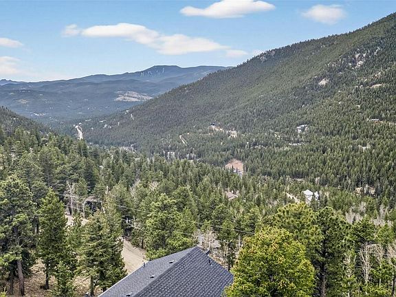 2nd image of 69 Spruce Court