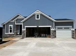 12167 Apple Cart Ln SE, Lowell, MI 49331