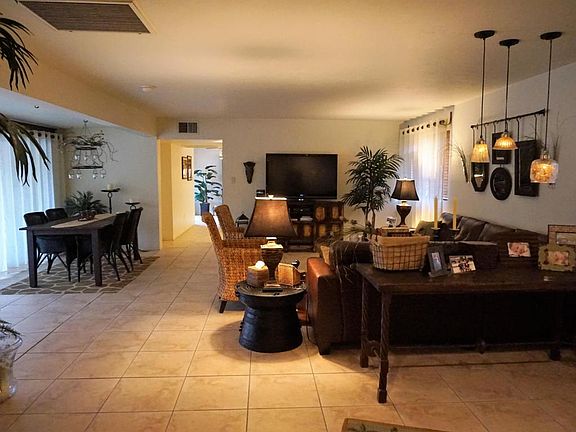 4th image of 3838 E Calle De Soto