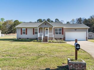 123 Cheyenne Ridge Trl, Campobello, SC 29322