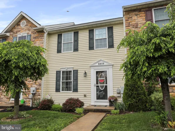 8859 Hillside Way, Waynesboro, PA 17268