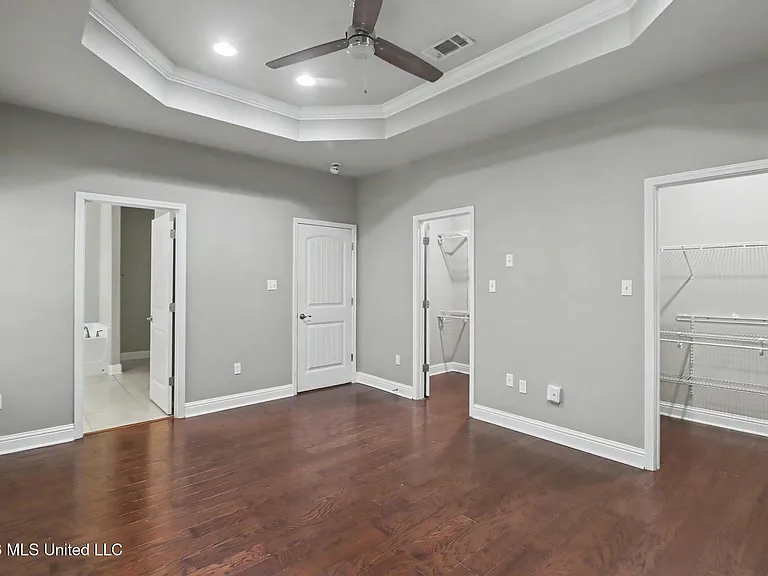 789 Bay Breeze Dr — Photo 10