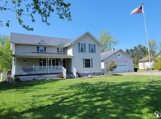 9239 Maybee Scofield Rd, Maybee, MI 48159