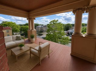2101 Blaisdell Ave #402, Minneapolis, MN 55404