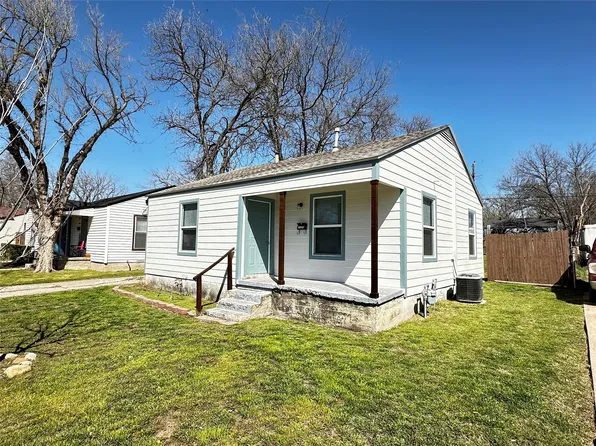 5009 Royal Dr, Fort Worth, TX 76116