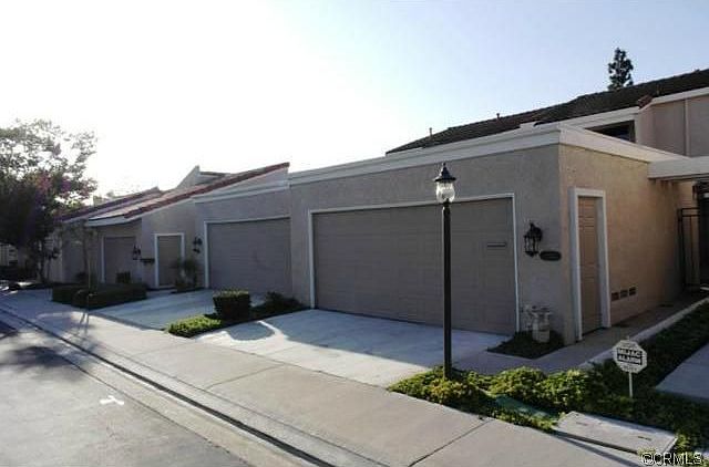 1st image of 12632 Oxford Dr