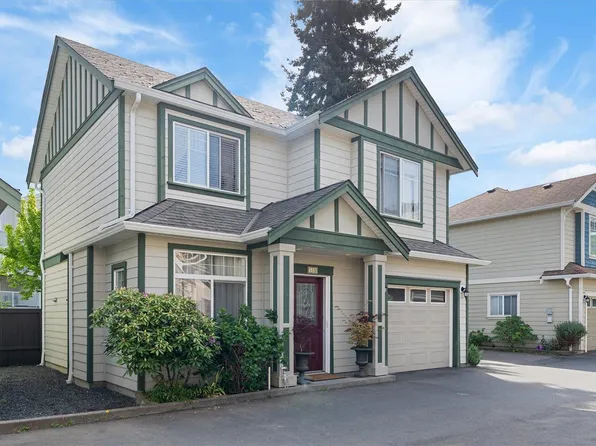 2600 Peatt Rd #105, Langford, BC V9B 3V1