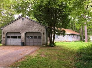 2 Laurel Rd, Brunswick, ME 04011