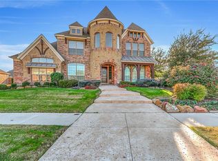 420 Kearsarge St, Desoto, TX 75115