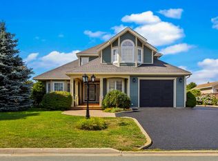 33 Wisemans Ln, Conception Bay South, NL A1X6G2