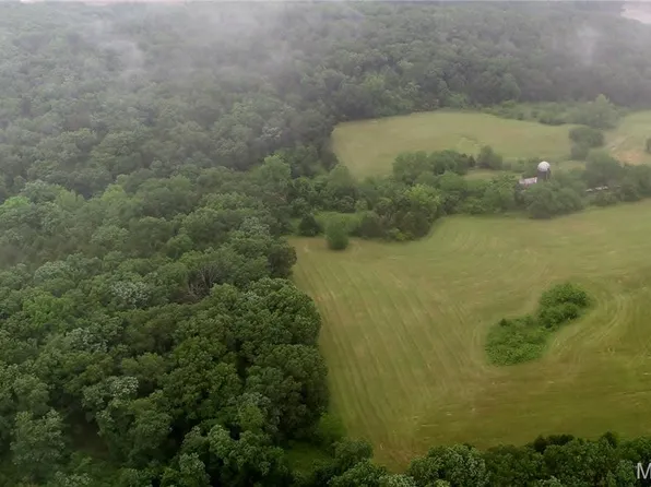 16286 Maries Row #303, Vienna, MO 65582