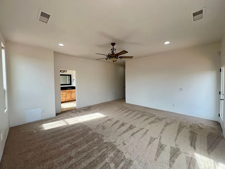 30 Schimberg Rd — Photo 12