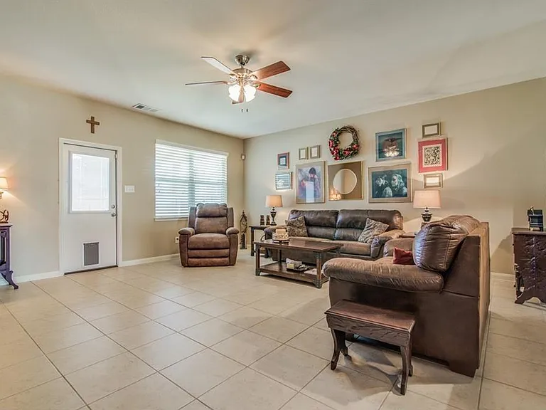 1805 Sweet Gum Dr — Photo 9