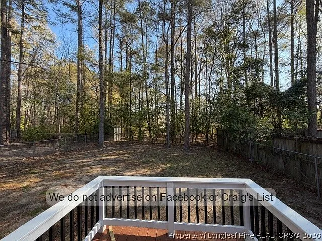 539 Crooked Creek Ct — Photo 11