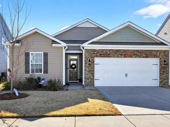 118 Norris Creek Dr, Clayton, NC 27527