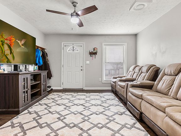 4th image of 184 Burley Way
