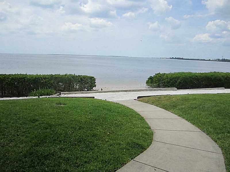 1st image of 408 Mariner Dr