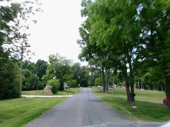 3rd image of 263 Phelps Branch Rd