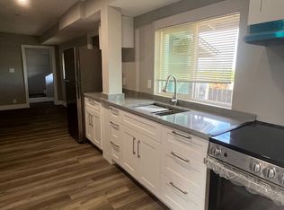 851 Kuialua St #B, Lahaina, HI 96761