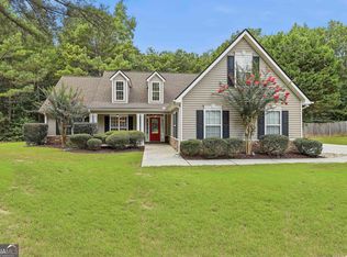 311 Ivy Vale Ct, Tyrone, GA 30290