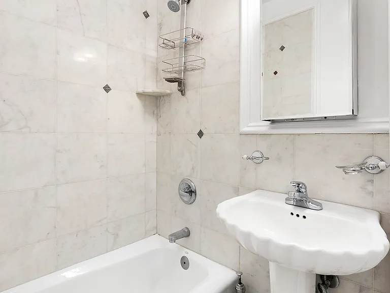 6 E 65th St #6A — Photo 6