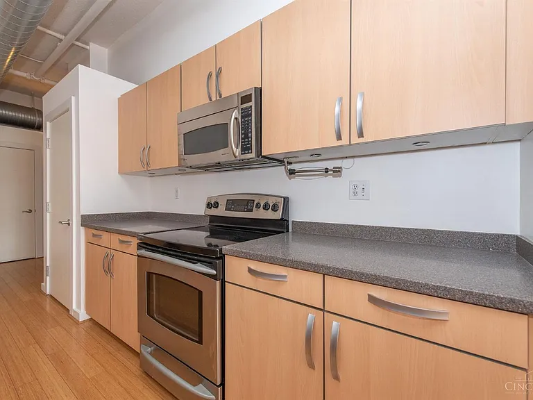 18 E 4th St #501 — Photo 16
