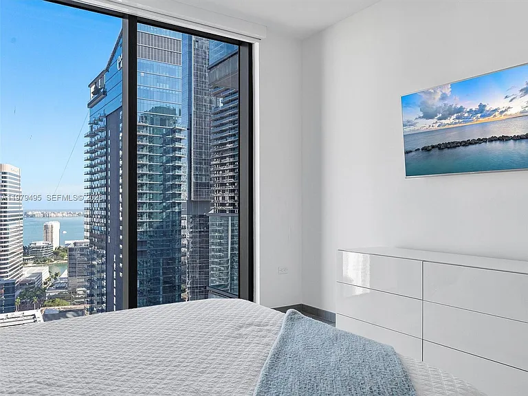 88 SW 7th St #2709 — Photo 32