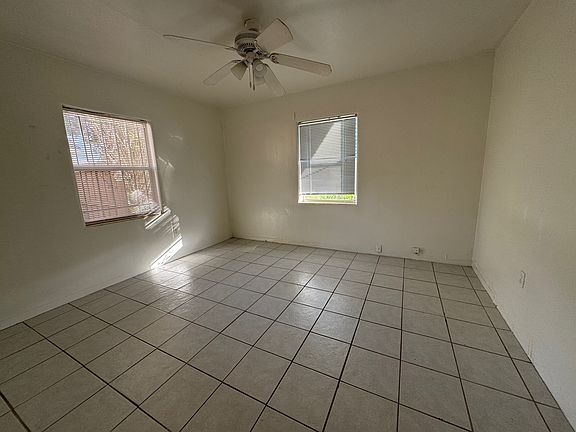 4th image of 1101 E Marks St