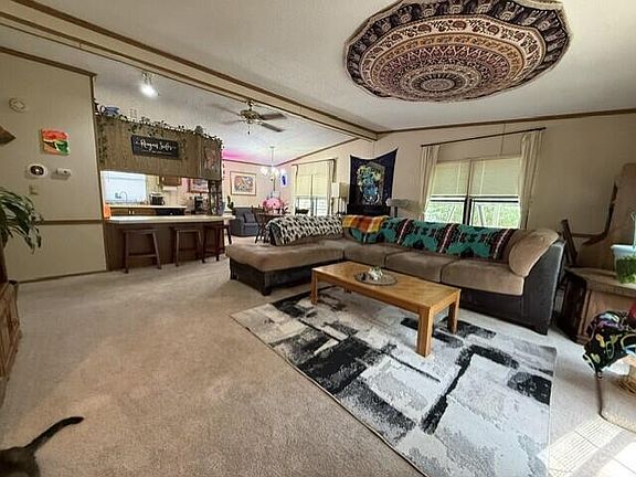 5th image of 2482 Pembroke Dr