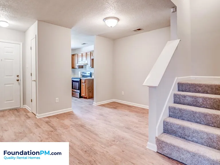 2223 Curbertson St — Photo 5