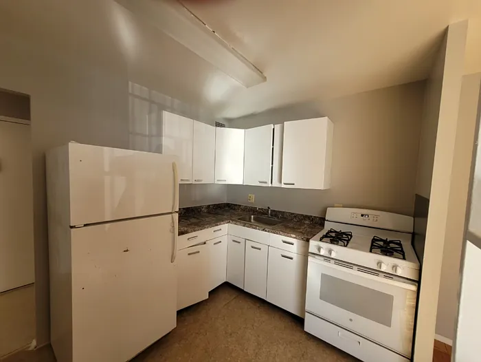 499 Silver Spring Ave #611 — Photo 8