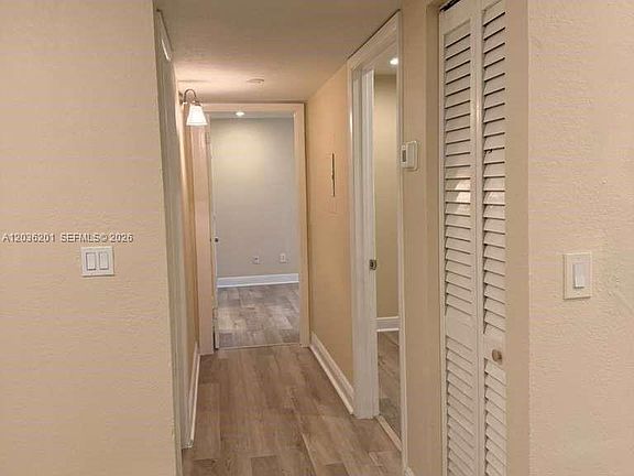 4th image of 1247 SW 46th Ave APT 1306