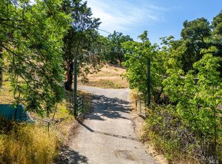 10975 Geysers Rd, Cloverdale, CA 95425