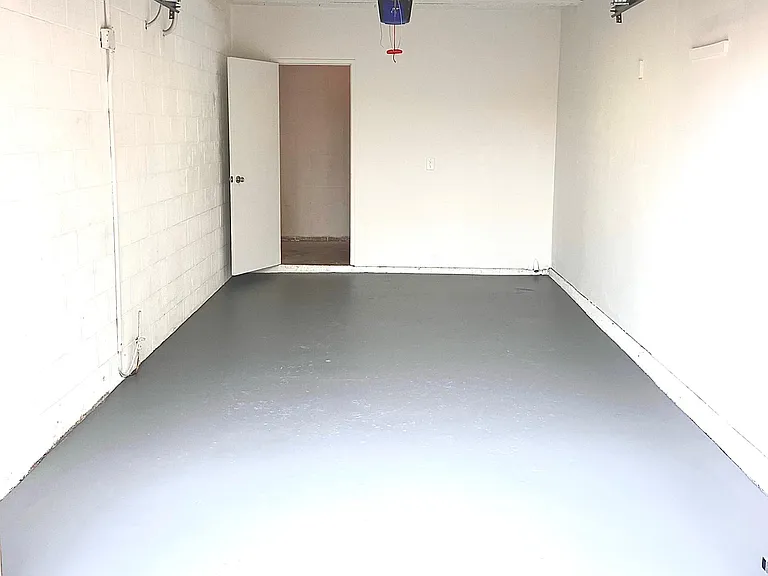 7400 Altiva Pl — Photo 15