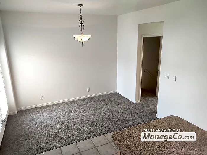4 bed, 4.0 bath, 2213 sqft, $2,550 — Photo 4