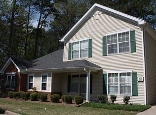 104 Ridgelake Dr, Peachtree City, GA 30269