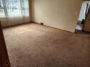 7716 W Beloit Rd APT 4, Milwaukee, WI 53219