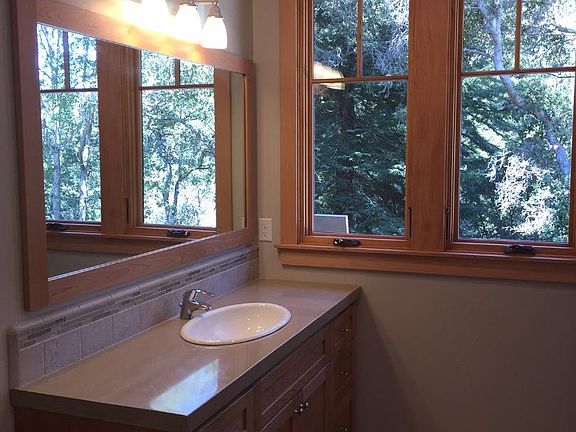 5th image of 443 Ponza Ln