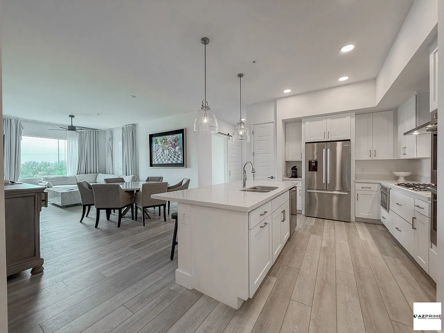 Luxury living awaits at this Exquisite Partially Furnished 3/2.5 Phoenix Condo! — Photo 4