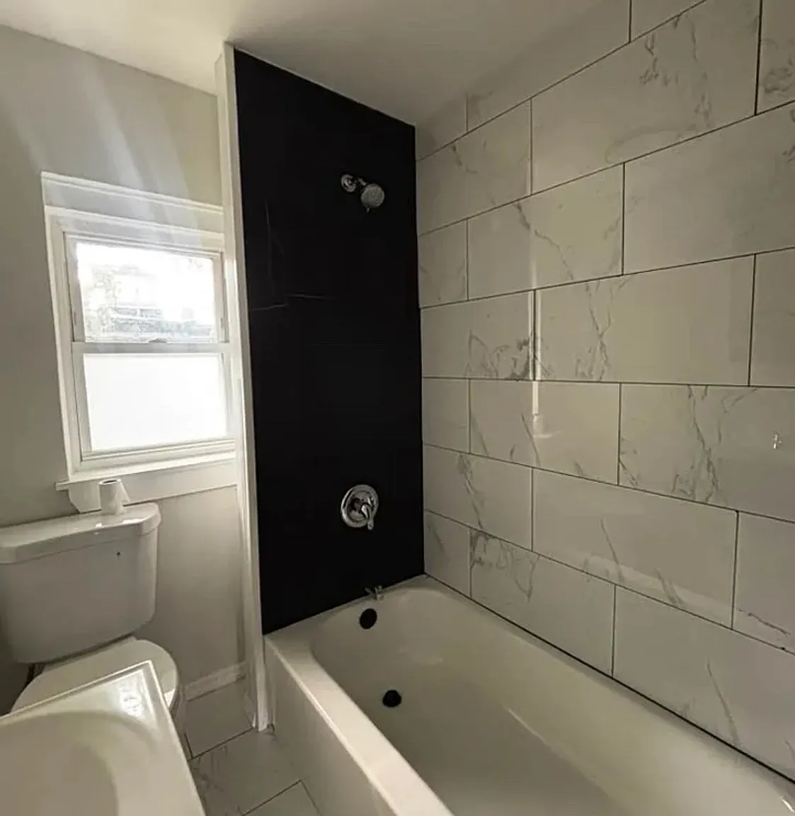 3 bed, $2,300 — Photo 1