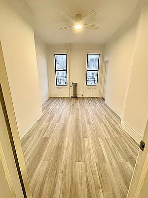 4th image of 1337 Jefferson Ave #2