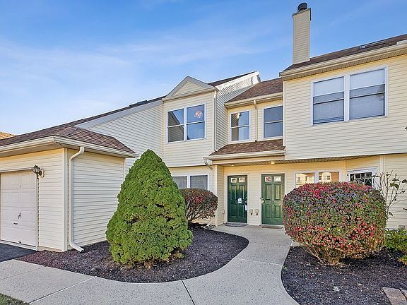 Front Exterior Closeup