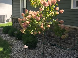 1110 Maxson Mnr, Hope, MI 48628